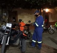 La entrega de vehículos inmovilizados  no se podrá tramitar hasta tanto el propietario acredite estar a paz y salvo o haber firmado un acuerdo de pago que esté vigente. Cortesía