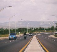 El proyecto cuenta con una inversión de más de $60.000 millones y dispondrá de aproximadamente 360 puntos de monitoreo en más de 4.300 kilómetros de la red vial nacional. Invías