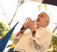 La postura de Pastrana es contraria a la de mayoría de los partidos, incluyendo su propio, el Conservador. Colprensa