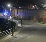 Militares hacen presencia alrededor del centro carcelario. Cortesía