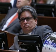 El cuestionario enviado al ministro Carrasquilla contiene 16 preguntas. Cortesía