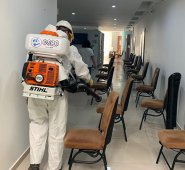 Una minuciosa limpieza se adelanta en la sede de la cámara de Comercio de Ocaña ante la aparición de varios casos confirmados de coronavirus Cortesía