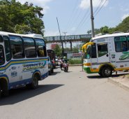 Desde el 14 de julio, el paso a busetas quedó restringido, con el objetivo de evitar aglomeraciones y mitigar la propagación del COVID-19. Alfredo Estévez