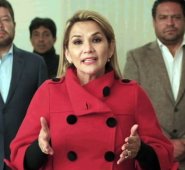 Áñez abandonó la carrera electoral un día después de divulgarse una encuesta nacional de la fundación católica Jubileo que le asignaba el cuarto lugar, con apenas el 7% de la intención de voto. AFP