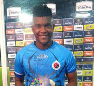 Juan Camilo Chaverra recibió reconocimiento como la figura del partido. Dimayor