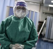 Dirigentes y activistas de las asociaciones médidas y trabajadores de la salud del país le solicitaron al Congreso archivar o retirar el proyecto de ley que reforma el sistema. Colprensa