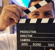 Rigoberto Ortegón Portilla cumplió 14 años de estar metido entre cámaras después de dejar atrás la administración de empresas. Cortesía