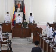 Los 13 diputados se dieron cita el jueves, de manera presencial, para dar inicio al último periodo de sesiones del año. Foto Cortesía