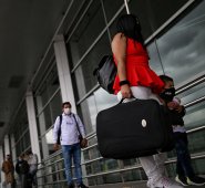 Reactivación de vuelos nacionales e internacionales en Colombia. Colprensa