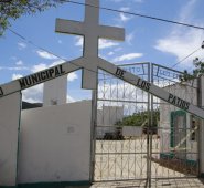 Los dolientes temen que los cuerpos que se entreguen no sean los de sus difuntos.  Juan Pablo Cohen