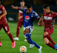 Millonarios, Atlético Nacional, Deportivo Cali, Tolima y Junior compiten en el segundo torneo más importante del fútbol sudamericano.  Archivo/La Opinión