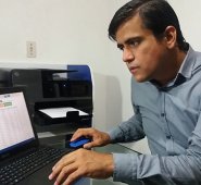 Un informe sobre el comportamiento del comercio electrónico resaltó los cambios en la dinámica de consumo de los colombianos y el aumento de las transacciones. Archivo La Opinión