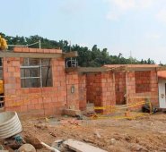 el Fondo Adaptación informó ayer que emprenderá acciones administrativas contra la Unión Tempotal que estuvo a cargo de la construcción de las viviendas del nuevo Gramalote. Archivo