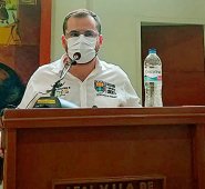 Francisco Javier Cuadros acudió el pasado miércoles a un debate en el Concejo, por el polémico cierre con vallas en el parque Santander. Cortesía