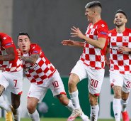 El Hapoel Beer Sheva se ubica tecero del grupo con tres unidades. AFP