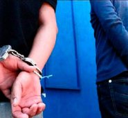El prontuario delictivo de Bernardino Meleán Frontado lo relaciona con delitos como extorsión, secuestro, homicidio, tráfico de armas de fuego, narcotráfico, terrorismo, hurto agravado y asociación para delinquir.
 Vanguardia Liberal