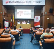 En el auditorio se reunieron los empresarios del departamento. Archivo La Opinión