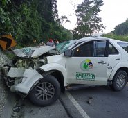 Así quedó el vehículo de Migración Colombia. Cortesía