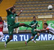 La Equidad empató sobre el final a Santa Fe con el VAR como figura. Tomada de Twitter @Equidadfutbol