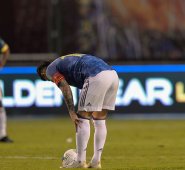 Después de la derrota 6-1 ante Ecuador en Quito, surgieron rumores de posibles peleas entre jugadores. Archivo/La Opinión