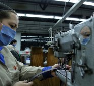 El Gobierno tiene de plazo hasta el 30 de diciembre para hacer oficial el incremento, mediante decreto. Colprensa