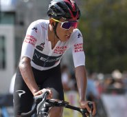 Egan Bernal fue el que más quedó en deuda. Los problemas físicos lo apartaron de la posibilidad de retener el título del Tour. Archivo