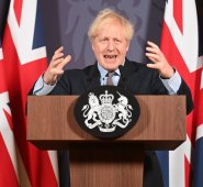 El primer ministro británico, Boris Johnson, presentó el acuerdo cerrado como un “regalo” navideño.  AFP