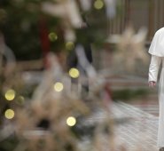 El papa Francisco llamó a una fraternidad concreta, más allá de la familia, la etnia, la religión, la lengua o la cultura. AFP