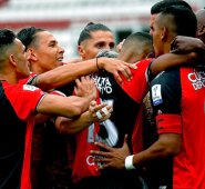 El plantel del equipo quedó libre después de la liquidación y desafiliación del equipo. Archivo La Opinión