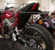 Las matrículas nuevas presentaron variaciones negativas durante gran parte del año. Archivo La Opinión