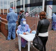 Colombia definió que tiene que lograr la inmunidad del 70% de su población.  Colprensa