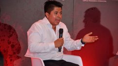 La Opinión