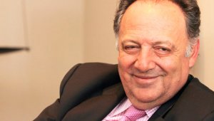 Efraín Forero Fonseca. Internet