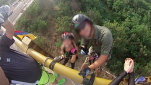 María Holanda Castellanos, coordinadora de Indenorte, dijo que tirarse de un puente no está incluido entre las actividades apoyadas por esta entidad. Facebook