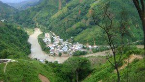 Según los alcaldes del catatumbo, en zonas como el corregimiento El Aserrío se avecina un desplazamiento total de los habitantes. Similares situaciones estarían ocurriendo en otras localidades. Archivo