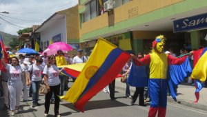 La calles de Ocaña se inundaron de gente pidiendo la liberación del abogado. Daicy Echeverry