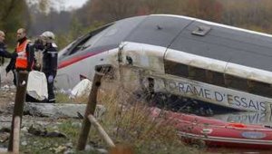 Un tren de alta velocidad se descarriló este sábado en Francia. Tomada de Internet