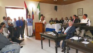 Con una masiva asistencia se cumplió la instalación del Concejo de Ocaña. Cumplidos los actos protocolarios se asignó para el 10 de enero la elección del personero y de la secretaria de la corporación. Javier Sarabia