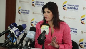 La ministra de Transporte, Natalia Abello, informó que durante ocho días se socializará la nueva medida con los gremios involucrados en el sector automotor. Archivo
