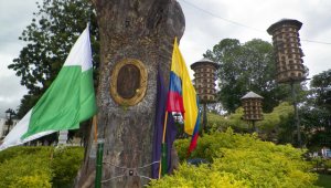 En el parque 29 de mayo la Unidad Técnica Ambiental (UTA), hará el mantenimiento del monumento a la Virgen de Torcoroma. Javier Sarabia