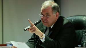 El jefe el Ministerio Público señaló que la democracia se ve fortalecida con el disentimiento, la controversia y la discusión y consideró que esos disensos deben ser protegidos. Colprensa