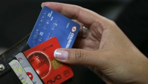 Un informe de la Superfinanciera Financiera revela las prácticas y cláusulas abusivas de las que son víctimas los usuarios de los establecimientos financieros. Colprensa