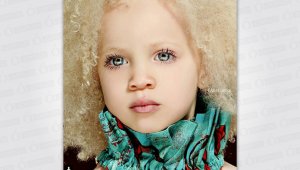 Ava Clarke tiene 8 años. @theavaclarkedotcom