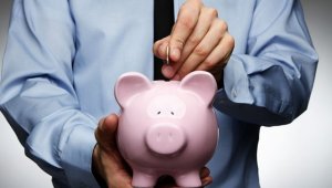 Además de las ganas de empezar a ahorrar también debe tener fuerza de voluntad. Shutterstock