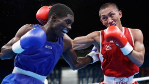 Con 24 años de edad, Yúber recuerda que hace unos años, cuando trabajaba como mecánico en un taller de bicicletas. AP