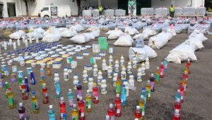 Mercancías varias, entre otras, medicamentos, productos veterinarios, aseo personal y alimentos, incautó la Polfa en 30 locales que fueron allanados en el corregimiento La Parada. Cortesía