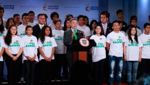 Ya tenemos 21.700 jóvenes estudiando totalmente gratis en las mejores universidades con este programa: Santos. Colprensa