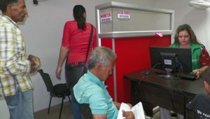 La Superintendencia de Salud recibe quejas y reclamos de los usuarios de las EPS en la Unidad de Víctimas. Javier Sarabia