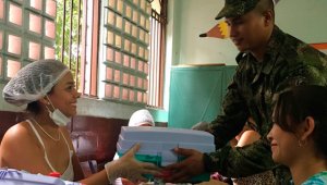 Con diferentes actividades incentivan al guerrillero a dejar las armas. Cortesía