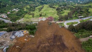 Se han removido 15.000 metros cúbicos de tierra de unos 50.000 que se calculan hay en el lugar. Colprensa